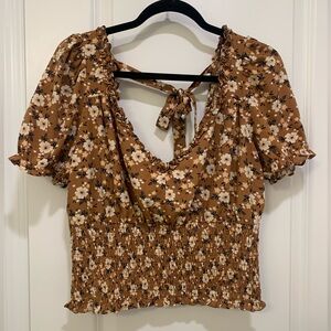 Milk & Honey Women's Brown Floral Smocked Tie Back Crop Top Size Extra Large